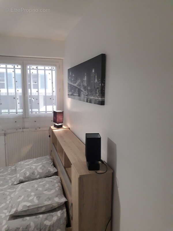Toulon Haute-ville, T3 avec 2 chambres - photo 7