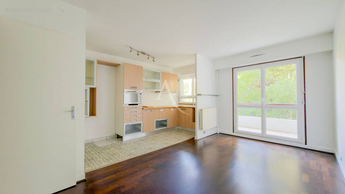 Appartement à YERRES