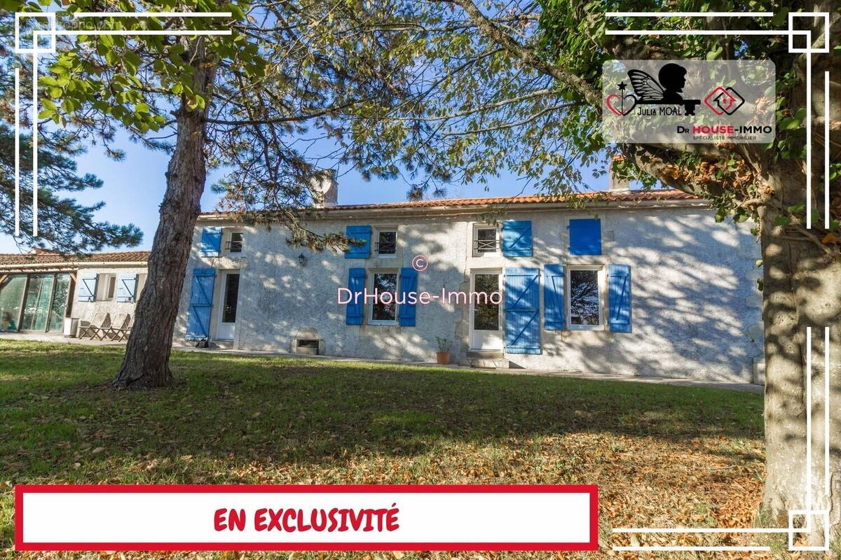 Maison à MOUZEUIL-SAINT-MARTIN