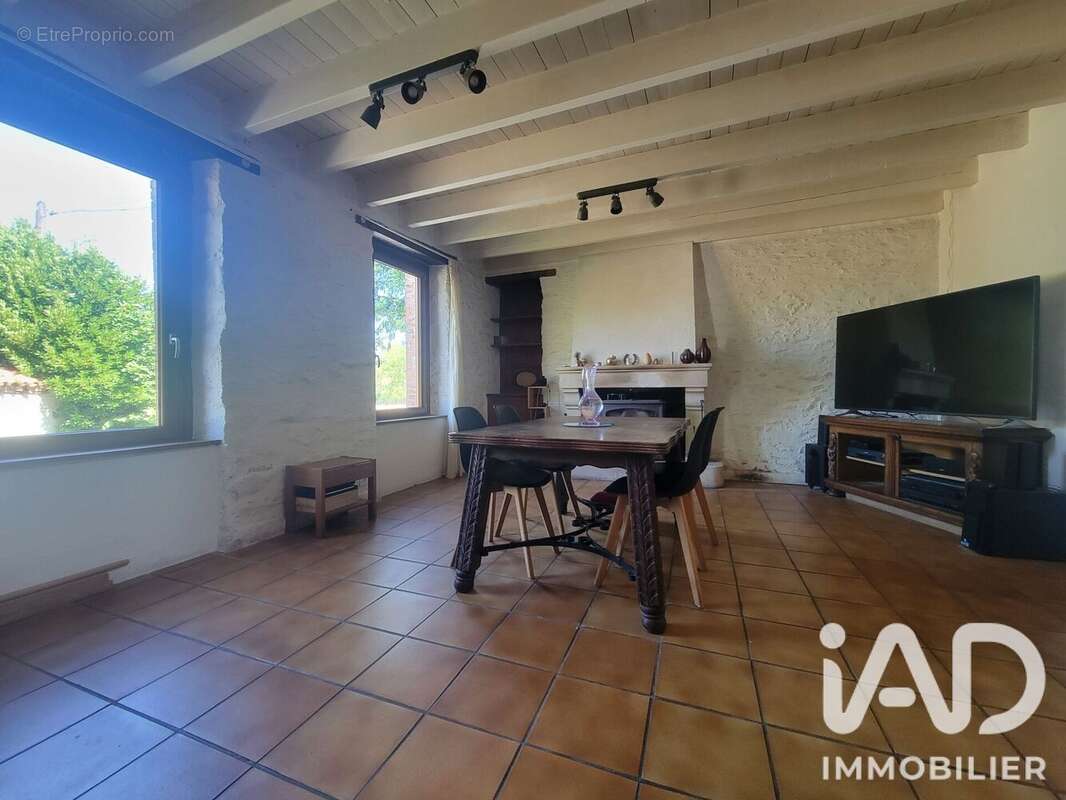 Photo 7 - Maison à MONTOURNAIS