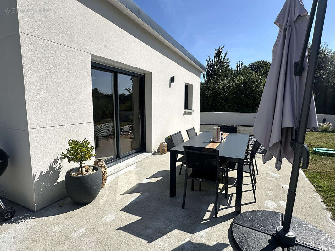 Maison à PLONEOUR-LANVERN