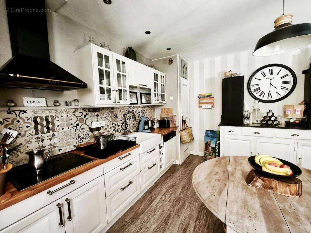 Maison 195 m² à Rieux-De-Pelleport  - photo 8