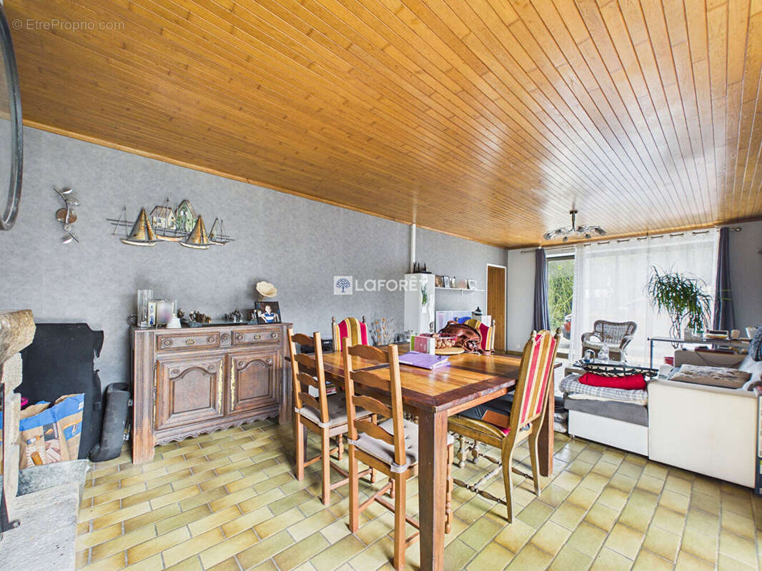 Maison à QUEMENEVEN