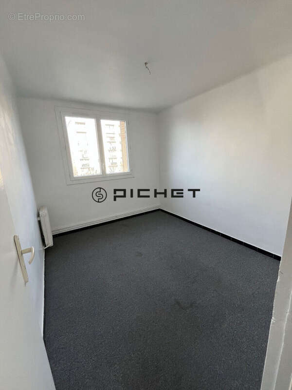 Appartement à MARSEILLE-14E