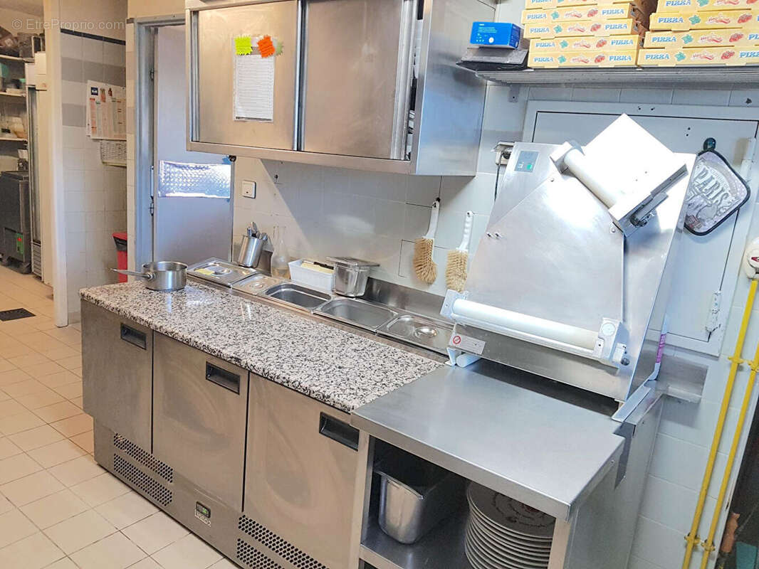 Commerce à SAINT-AUBIN-DE-BLAYE