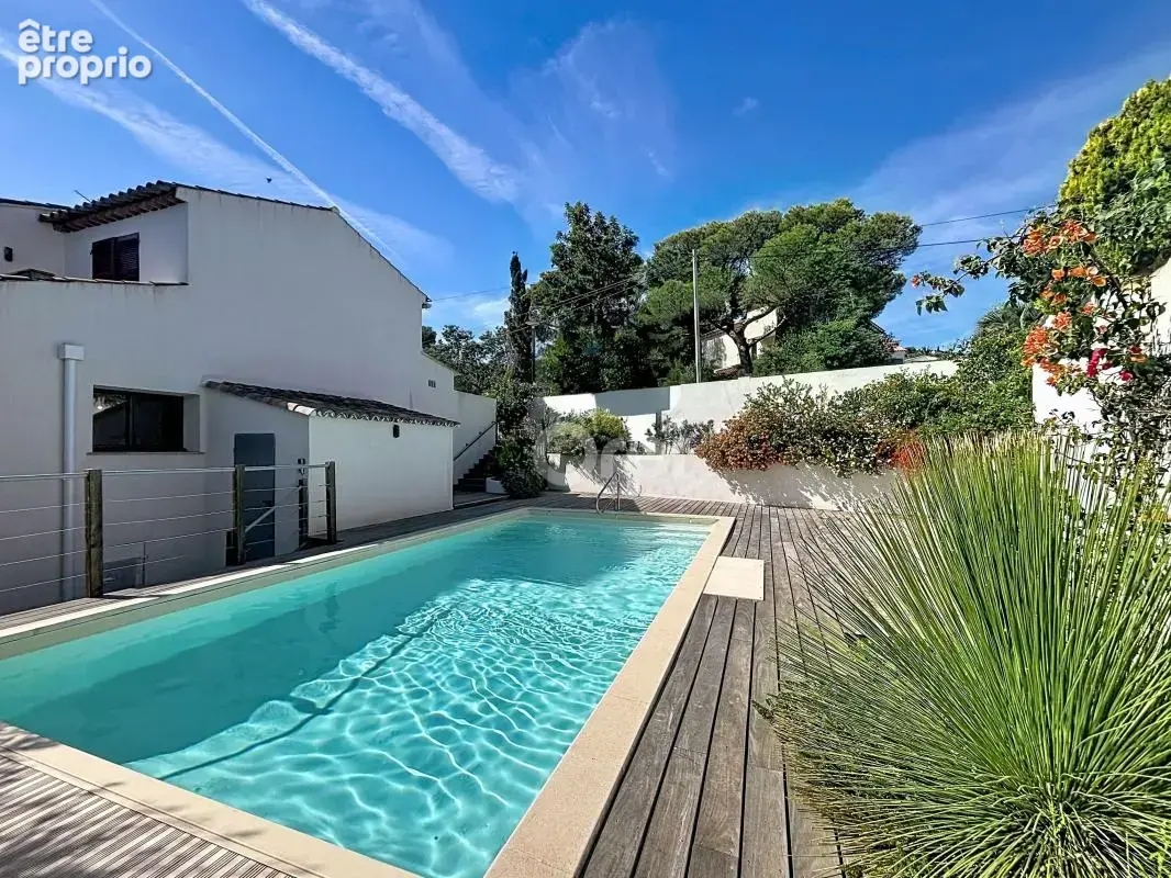 Les Issambres coup de cœur assuré : Superbe 4 pièces rénové vue mer – Jardin privé & piscine - photo 7