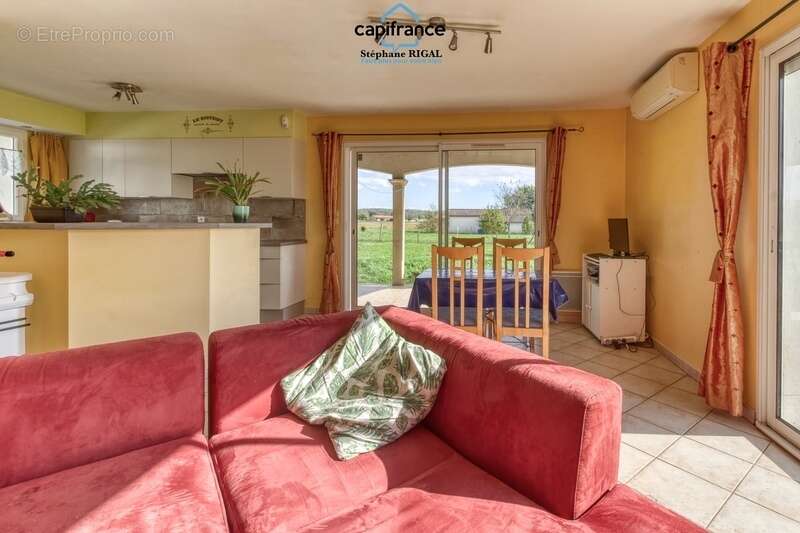 Maison à SAINT-VITE