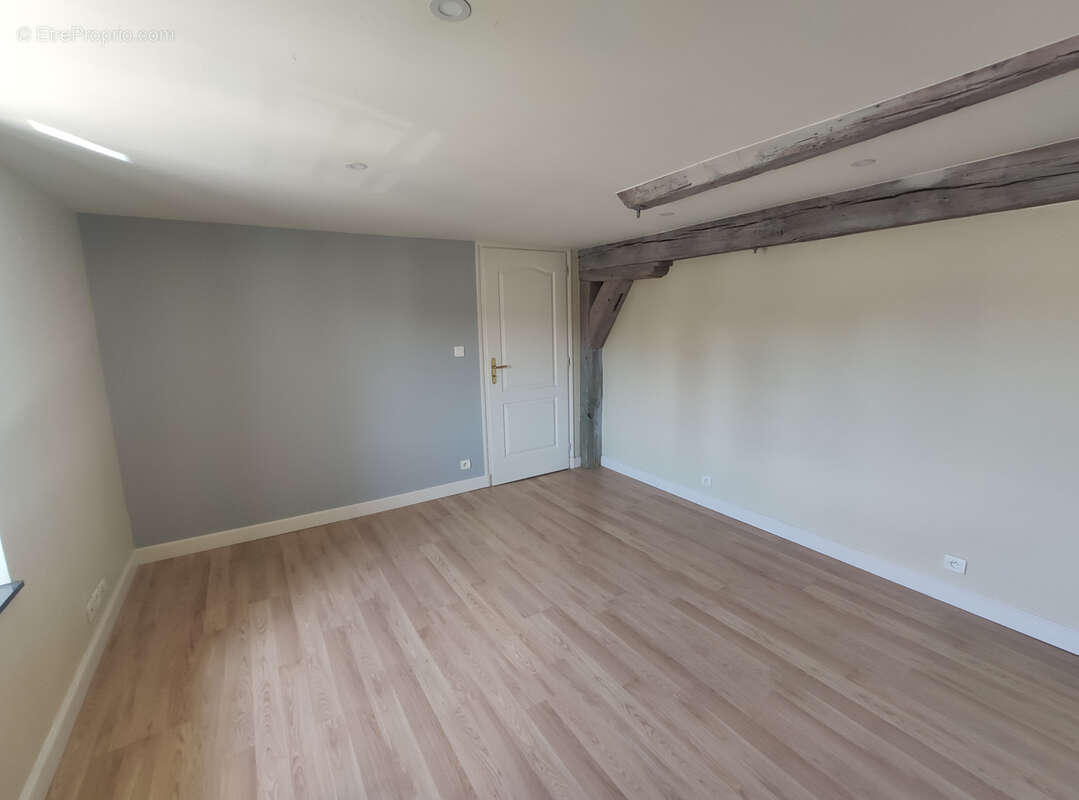 Appartement à MEUNG-SUR-LOIRE