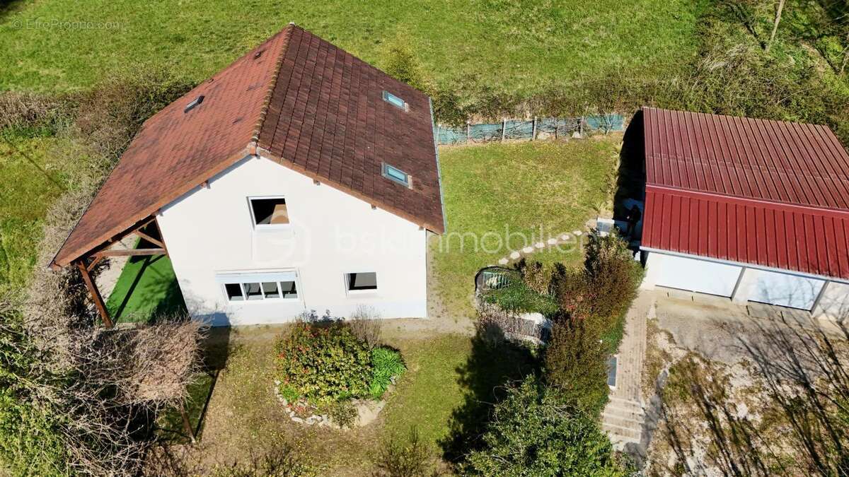 Maison à LE PONT-DE-BEAUVOISIN