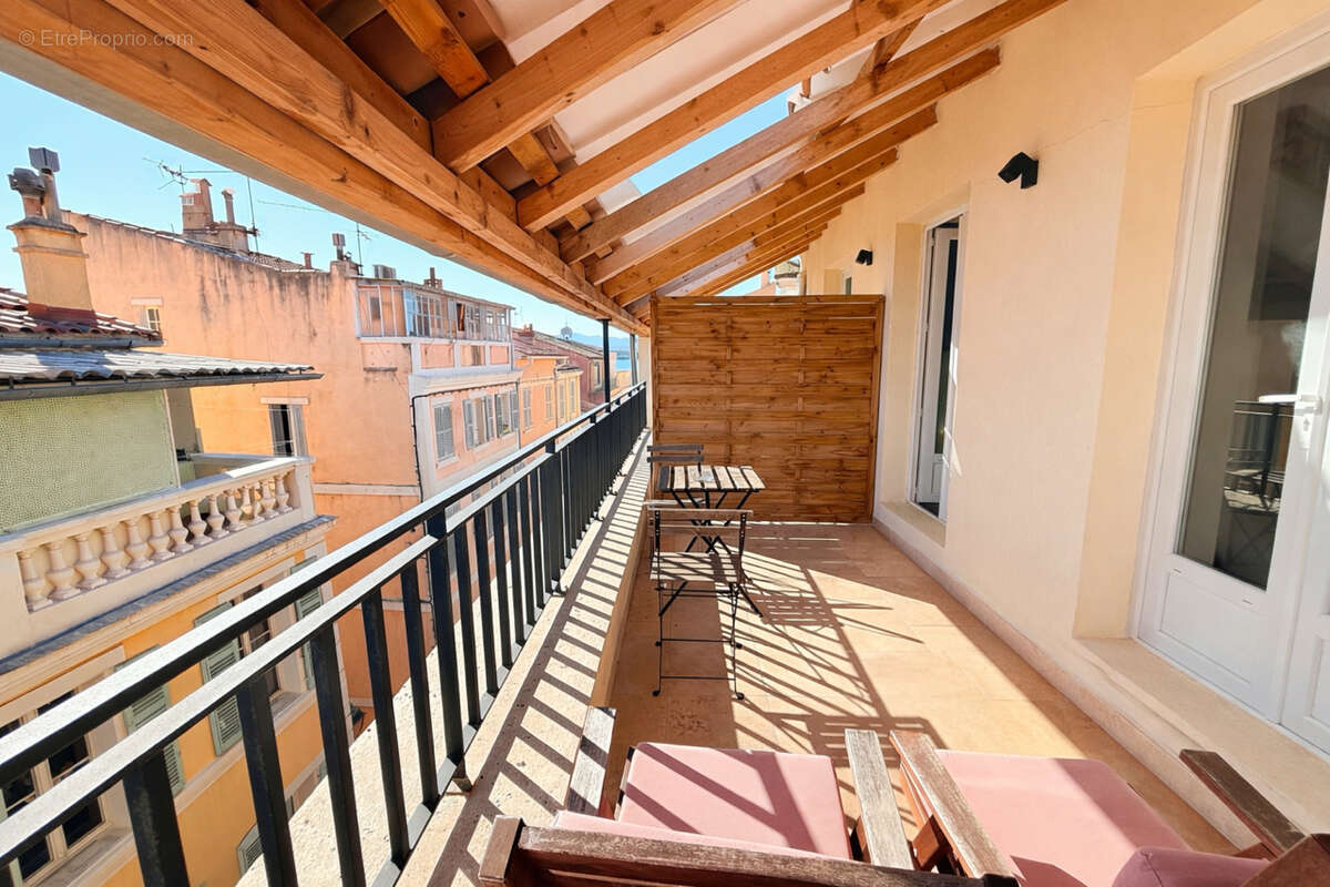 Appartement à SANARY-SUR-MER