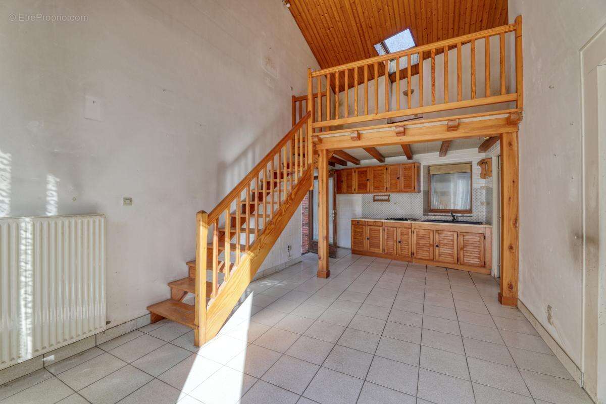 Maison à LES HERBIERS