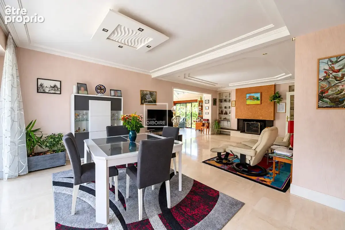 A VENDRE - Agence GIBOIRE de Bruz - Exclusivité - Maison d'architecte de 200 m² au coeur d'un parc paysager de 4 500 m² - Saint  - photo 5