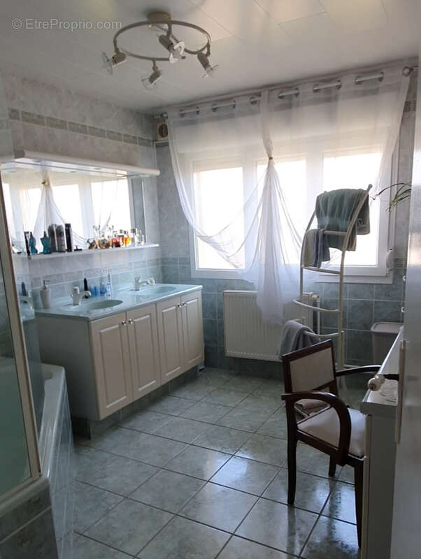 Maison à CHARLEVILLE-MEZIERES