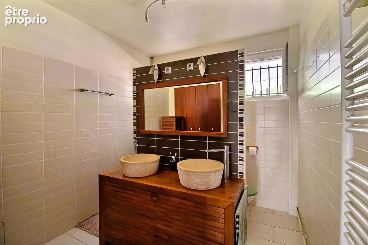 Maison de caractere en pierre 134 m², 5 pieces margaux centre - photo 9