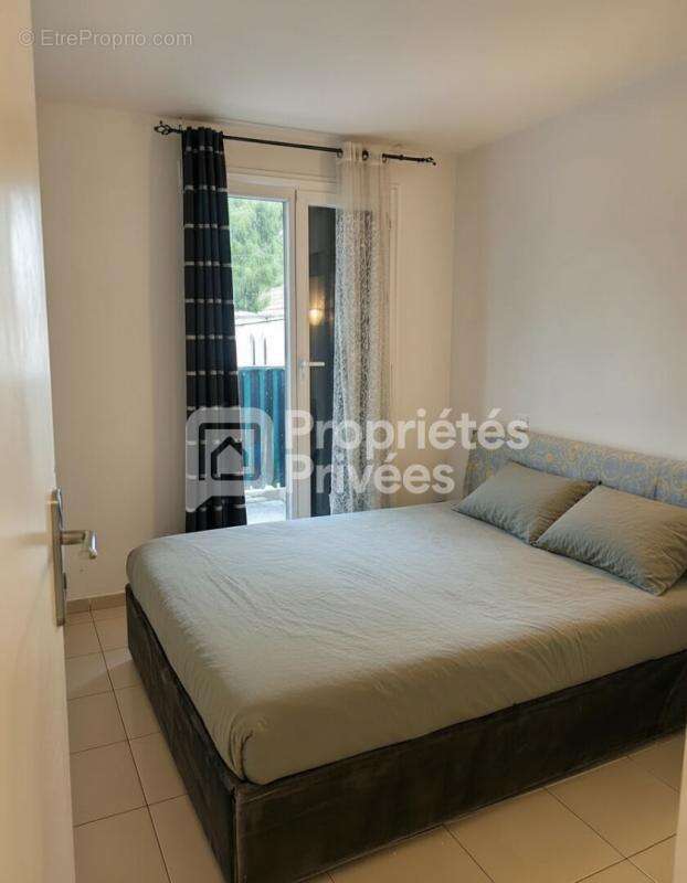 Appartement à VALLAURIS