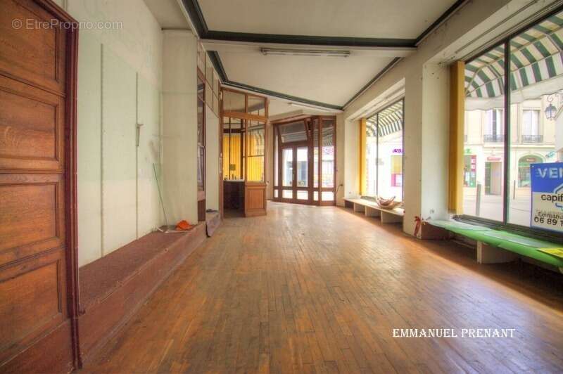 Maison à SAINT-CALAIS