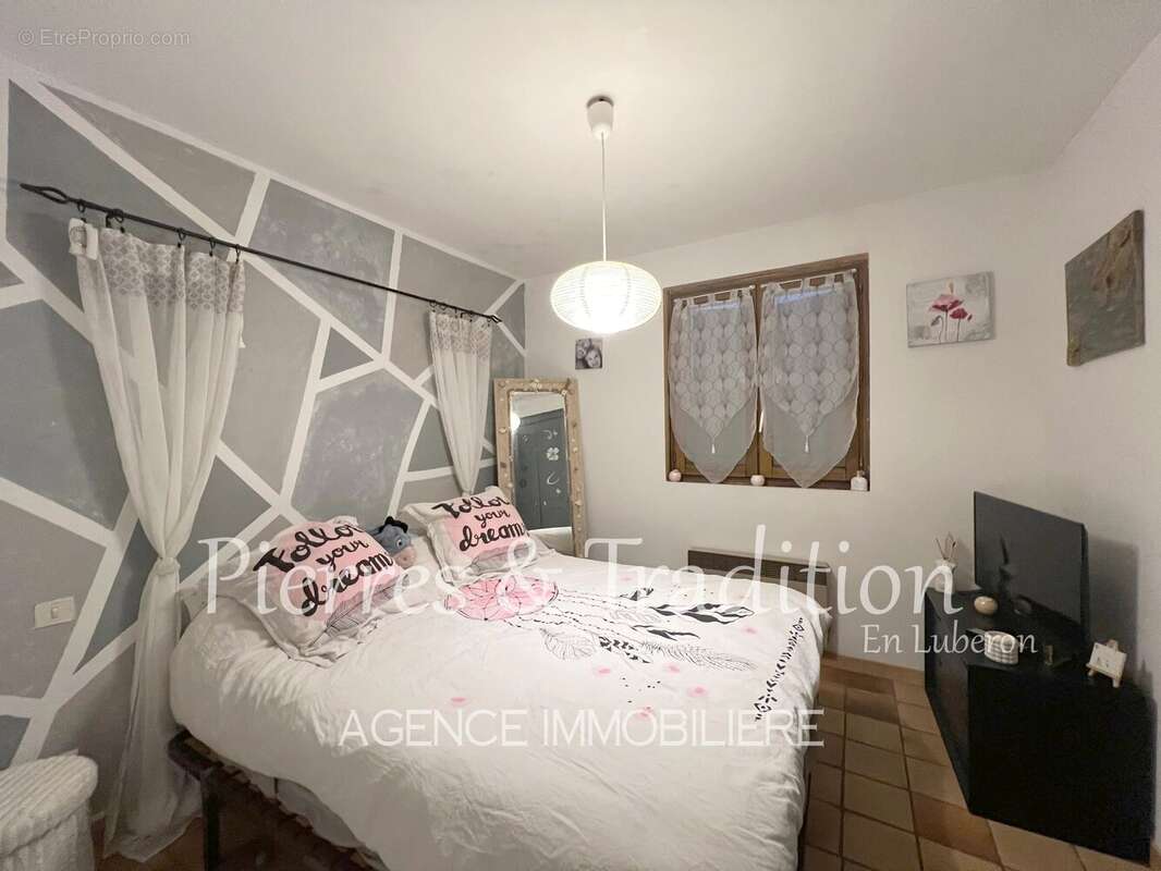 Appartement à APT