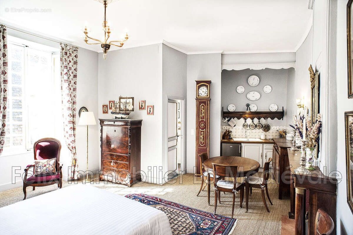 Appartement à SARLAT-LA-CANEDA