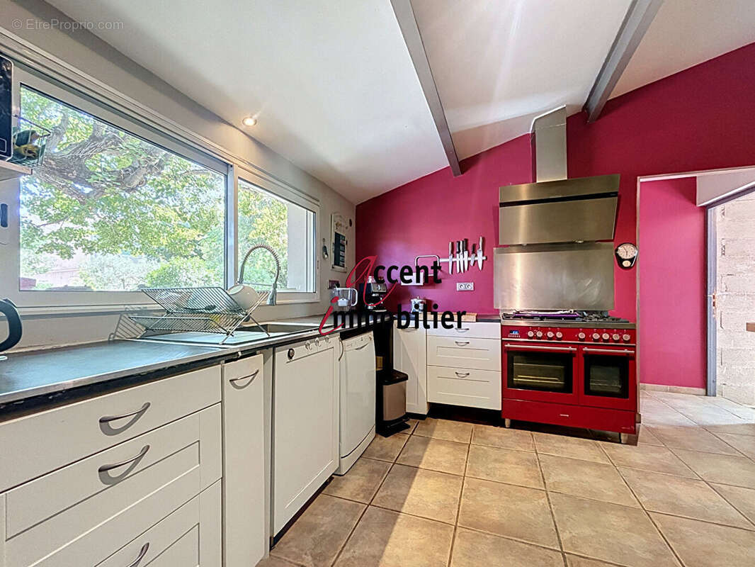 Ensemble immobilier avec mas et revenus locatifs - photo 5