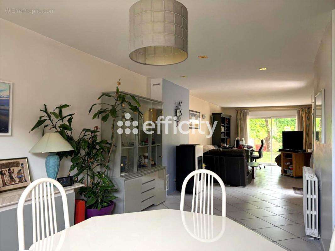 Maison 140 m² à Brunoy  - photo 11