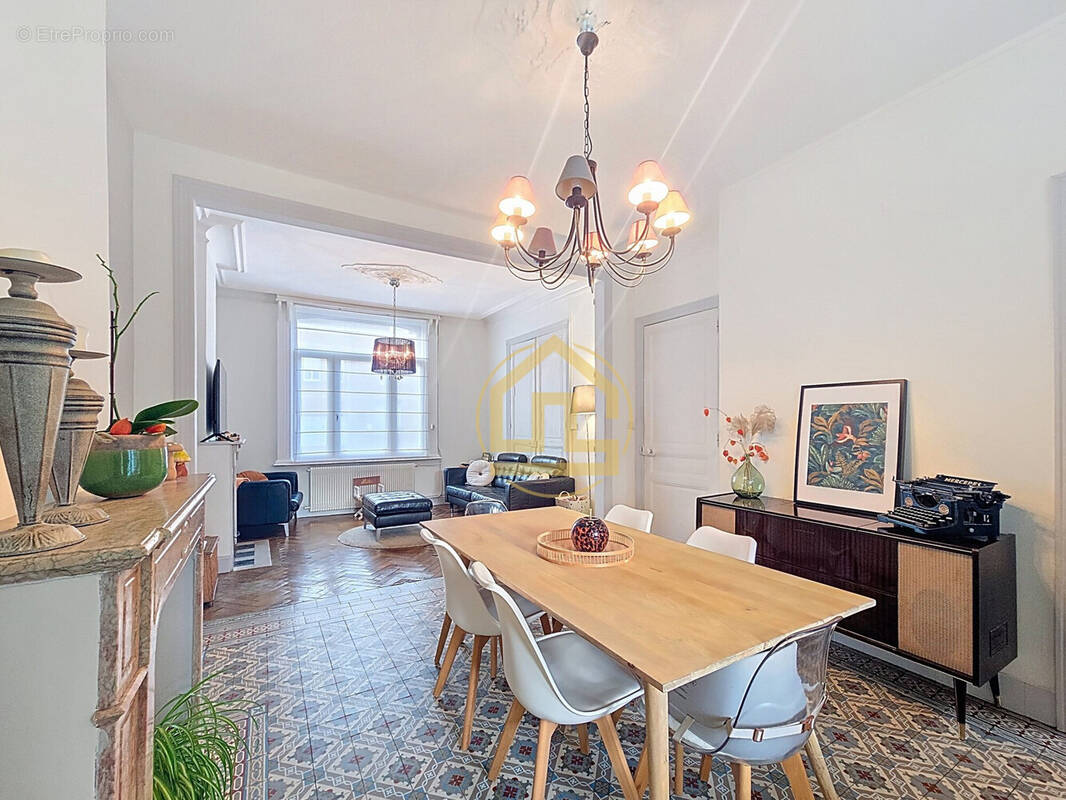 Maison à VALENCIENNES