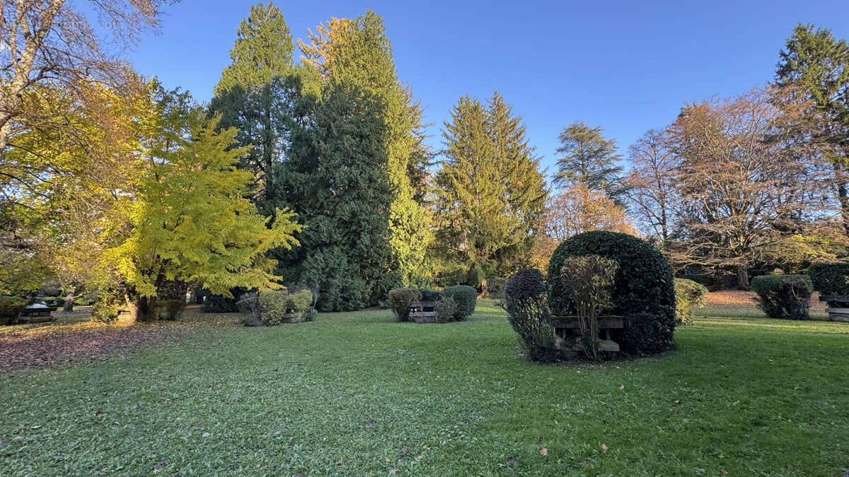 Appartement à JACOB-BELLECOMBETTE