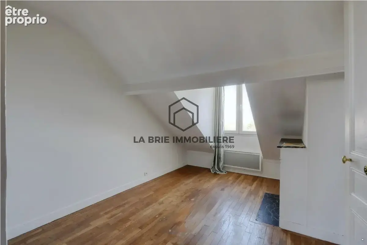 Appartement 1 pièce 23 m² à vendre à Creteil (94000) - photo 2