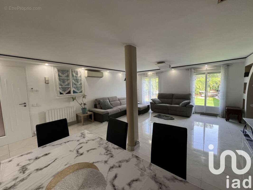 Photo 3 - Maison à SAINT-BRICE-SOUS-FORET