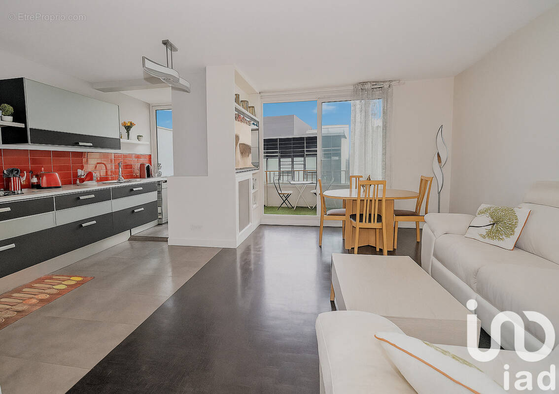 Photo 1 - Appartement à MONTROUGE