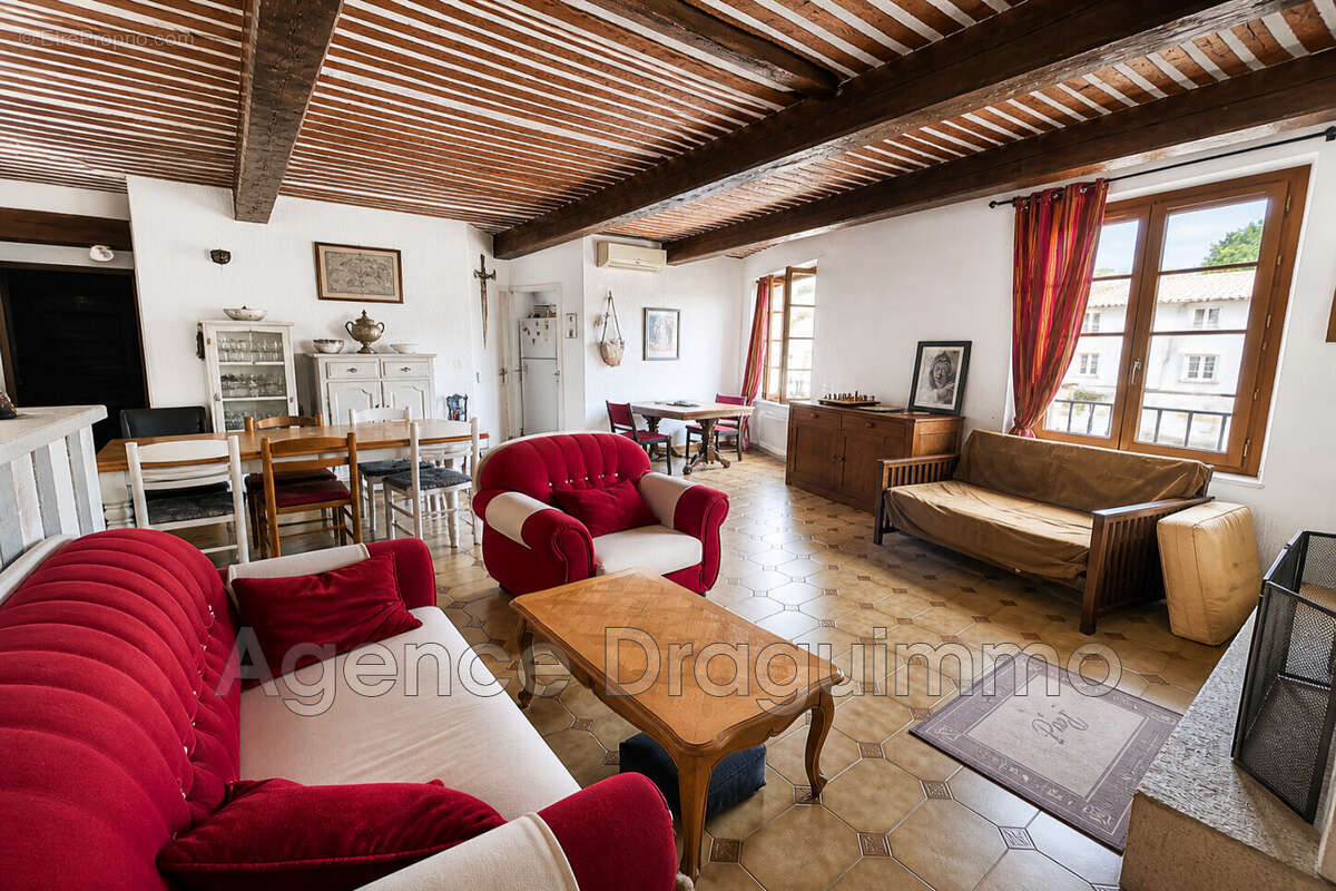 Appartement à DRAGUIGNAN
