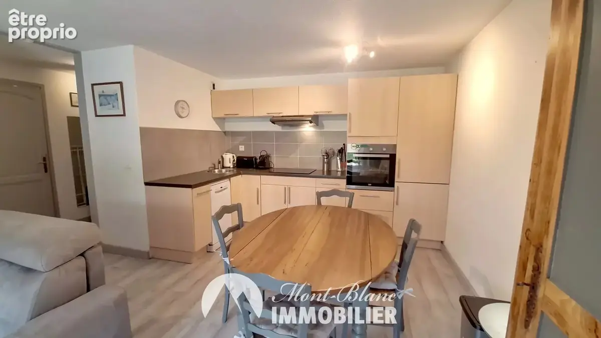 Studio en rez-de-jardin avec terrasse et jardin privatif – Sallanches - photo 3