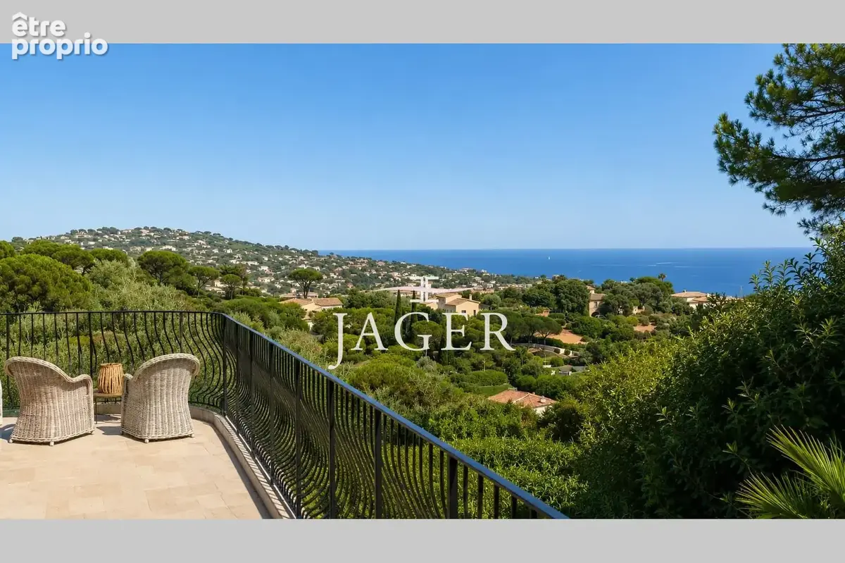 Maison 5 pièces 177 m² à vendre à Sainte-Maxime (83120) - photo 2