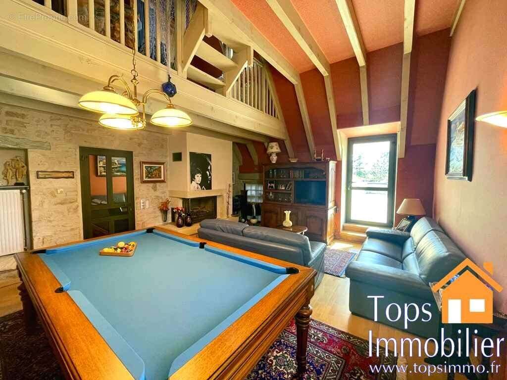 Maison à VILLENEUVE