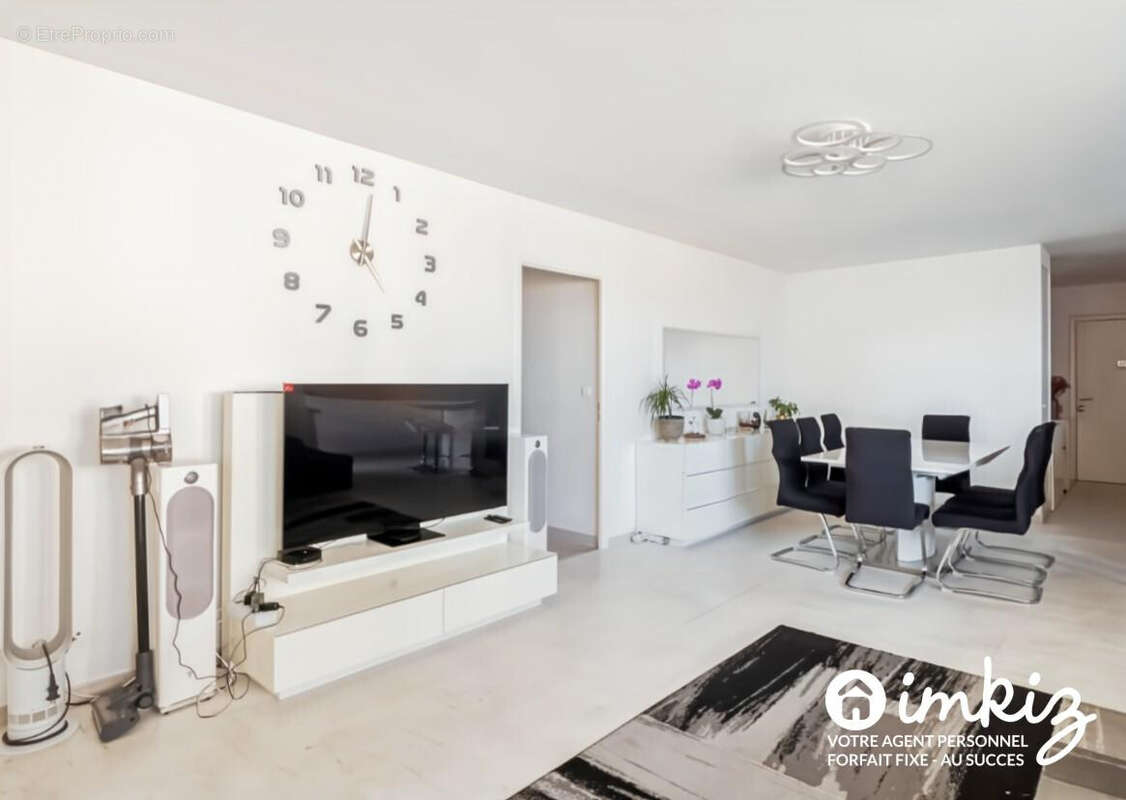 Appartement à NANTERRE