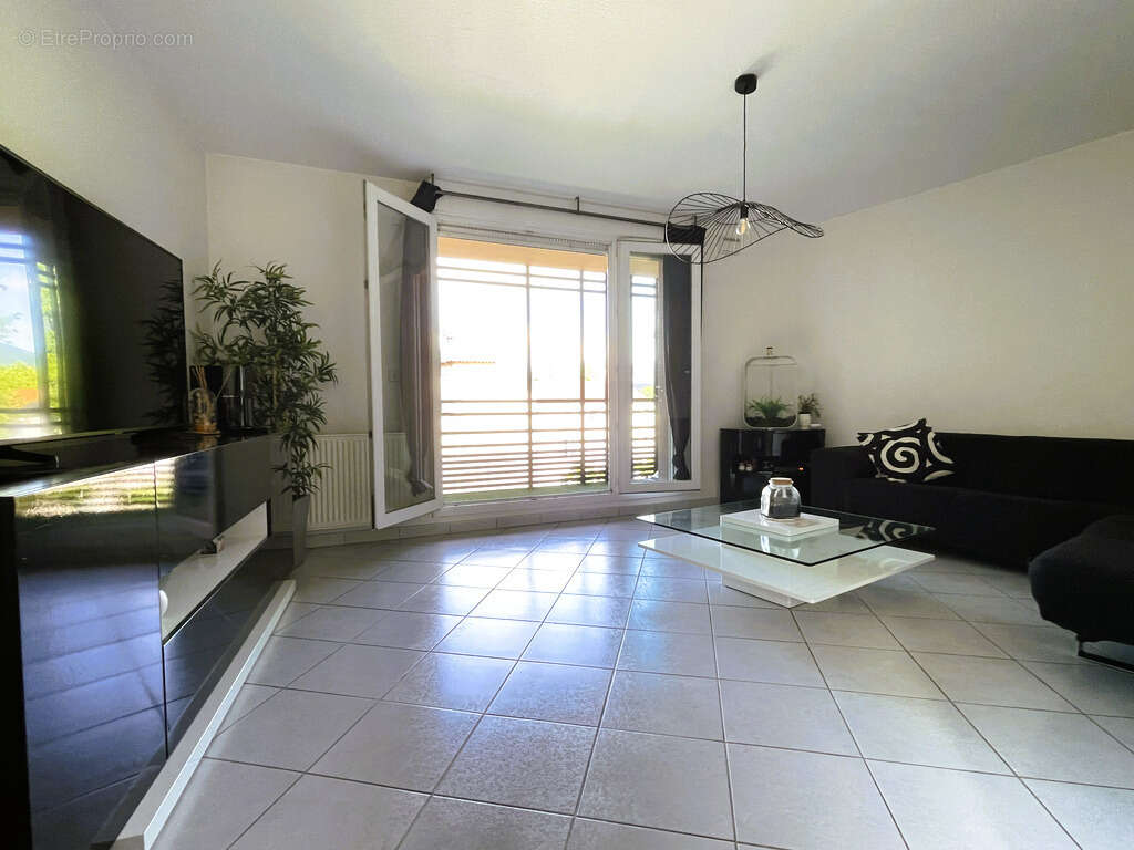 Appartement à GIERES