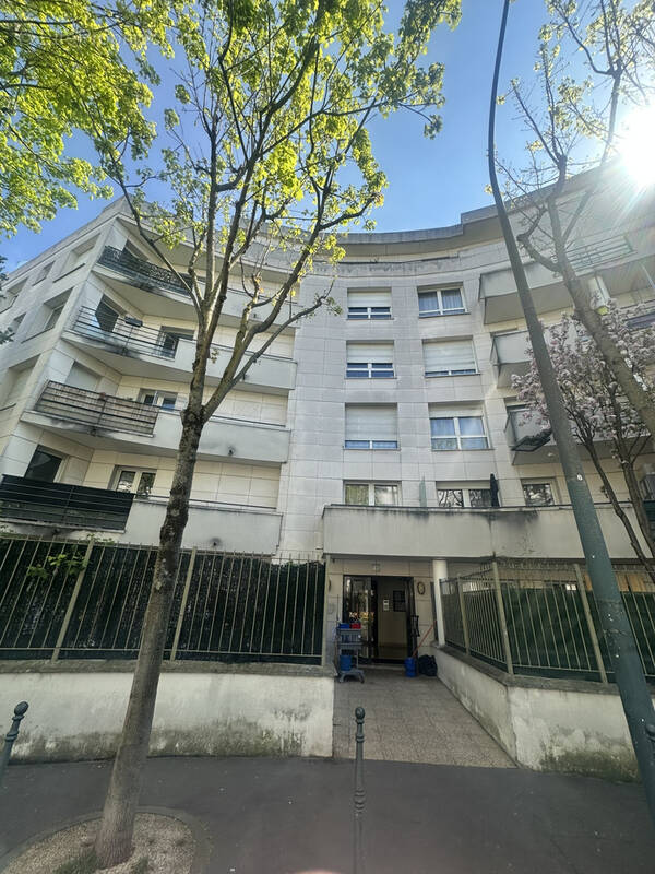 Appartement à ASNIERES-SUR-SEINE
