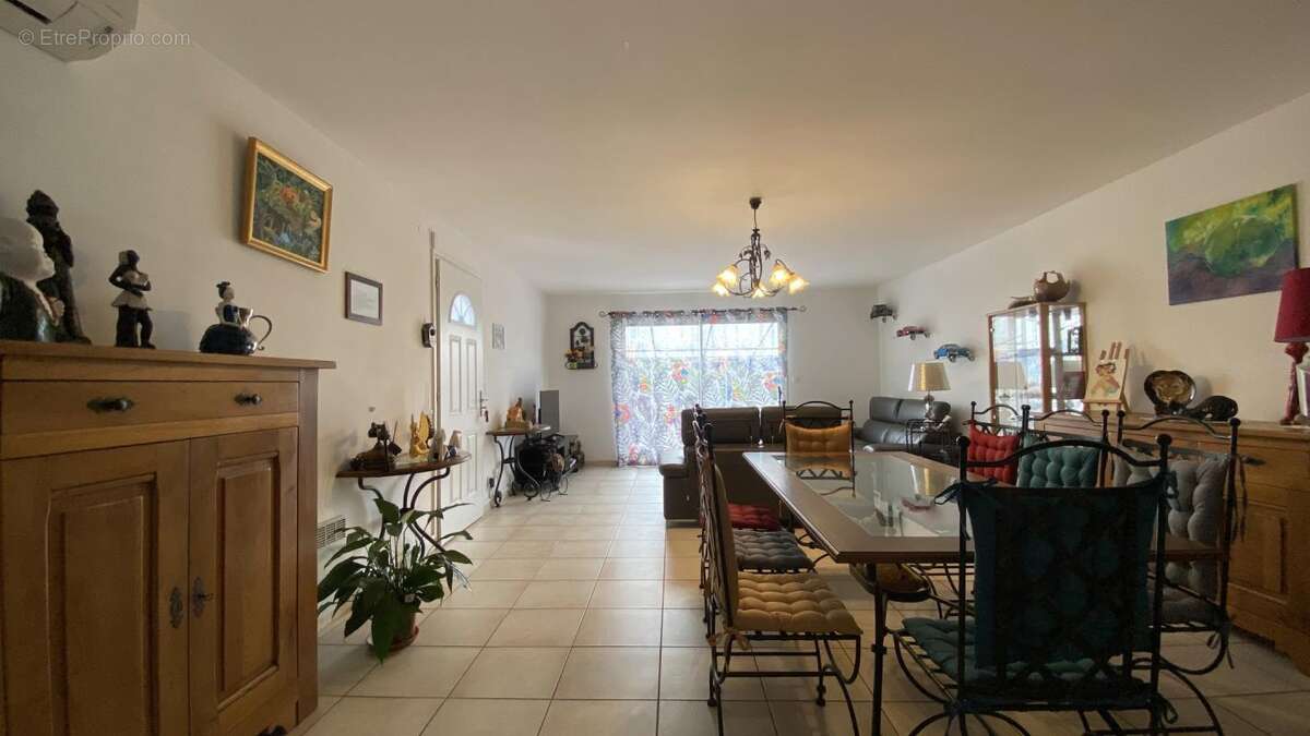 Maison à COLOMBIERS