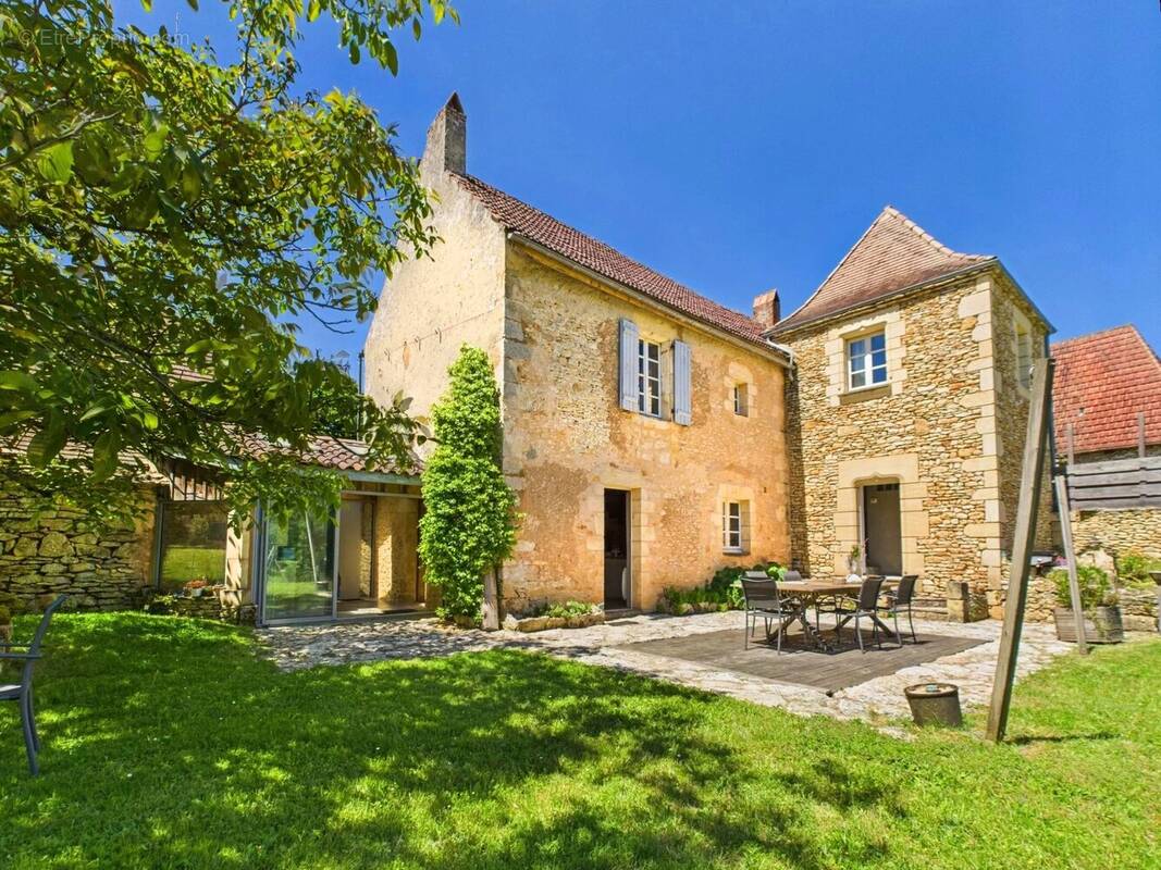 Maison à SAINT-CYPRIEN