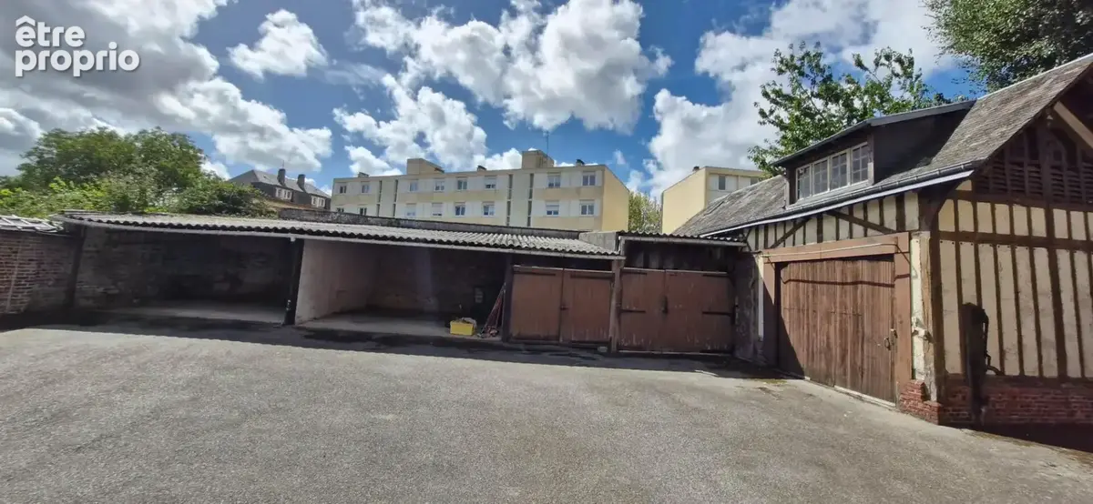 Maison à vendre - Yvetot Centre - 194 m² - 4 chambres - Sous-sol, 3 garages et terrain - photo 10