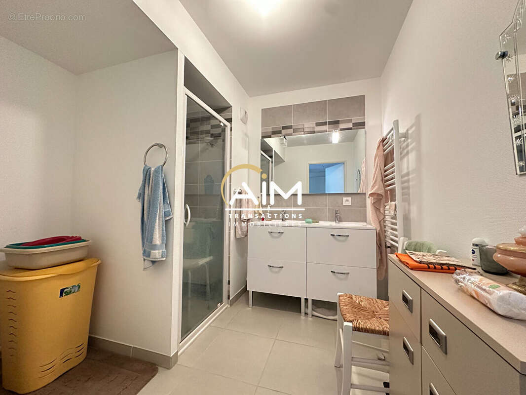 Appartement à BALLAN-MIRE