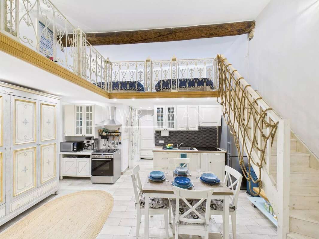 Appartement à MENTON