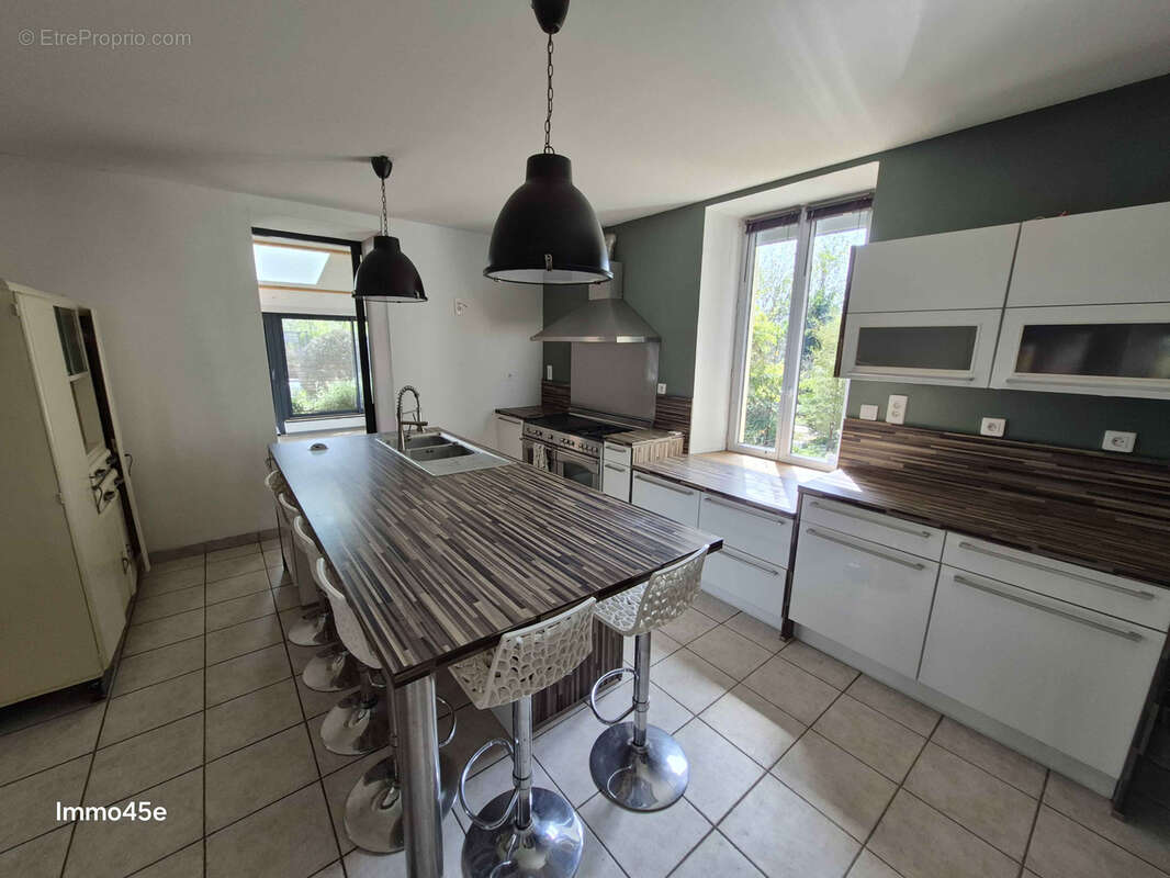 Maison à HAUTERIVES