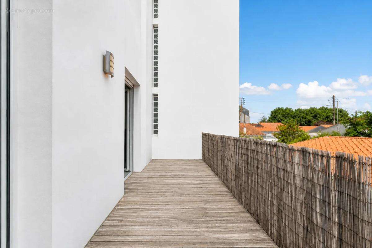 Appartement T3 avec balcon et terrasse aux Sables d'Olonne - photo 10