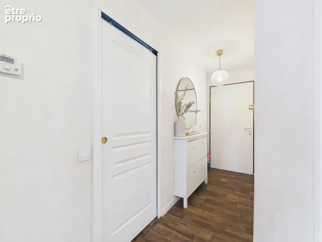 Appartement T3 - Secteur calme - Rez-de-jardin - Chambéry - 72 m2 - photo 3