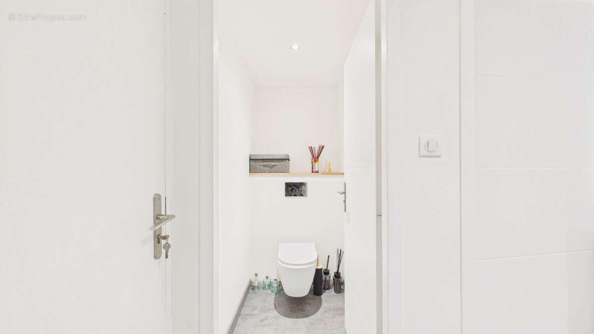 Maison entièrement rénovée de 140 m² au calme sans vis à vis - photo 14