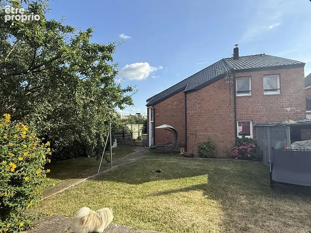 Maison individuelle T5 Longuenesse - vue 1 extérieurs