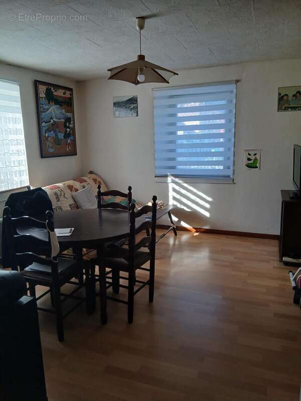 Photo 2 - Maison à ANJOUTEY