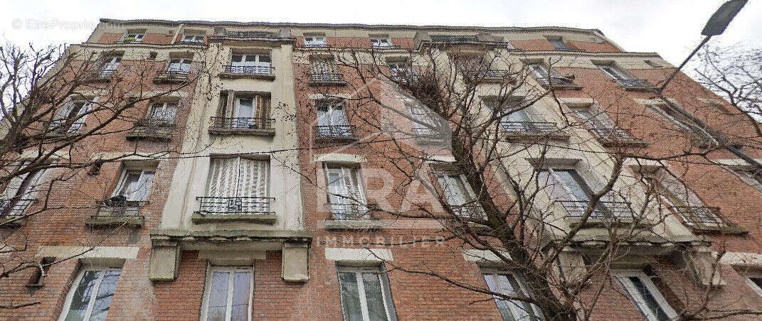 Appartement à AUBERVILLIERS