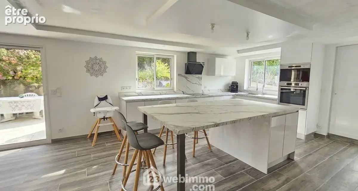 Maison 6 pièces 149 m² à vendre à Benejacq (64800) - photo 3