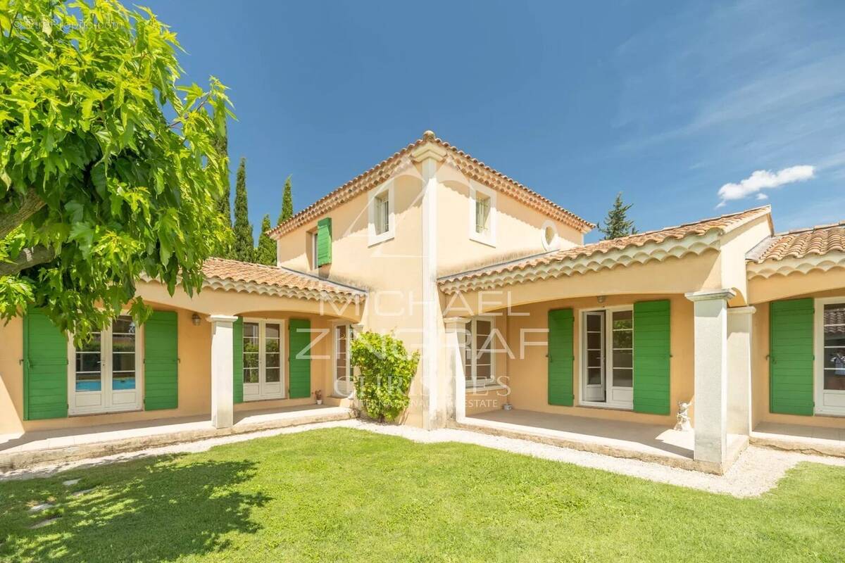 Maison à GRAVESON